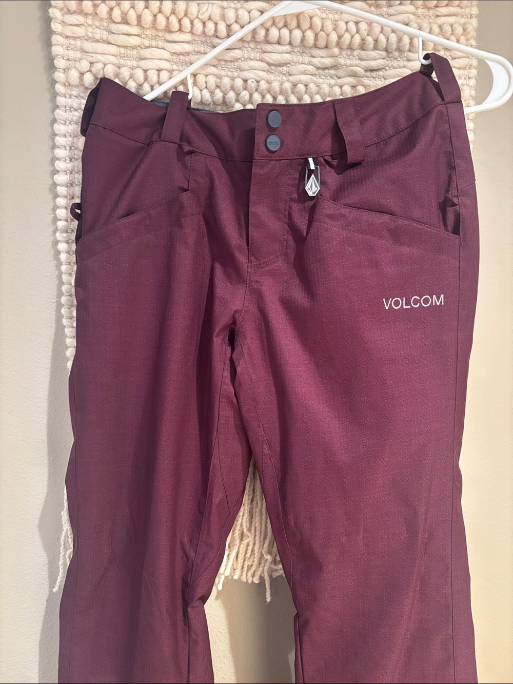 Volcom womens Burgundy Snow Pants